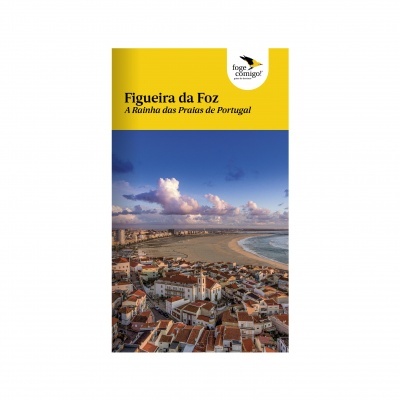 Capa de guia turístico de Figueira da Foz com foto da cidade e praia