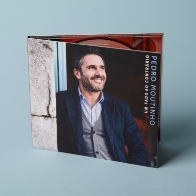 CD - Um Fado ao Contrário