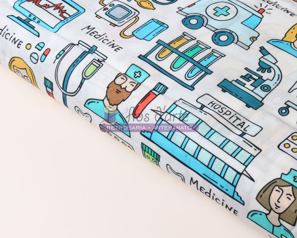 Tecido Hospital Tecido branco com padrão médico em várias cores