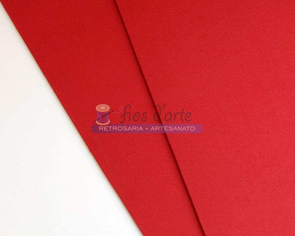 Folha Eva vermelha (20x30cm) tecido vermelho liso com texto impresso e fundo branco