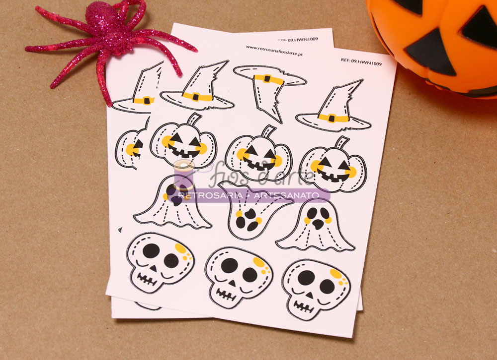 Cartões com autocolantes de Halloween com aranha rosa e lanterna laranja