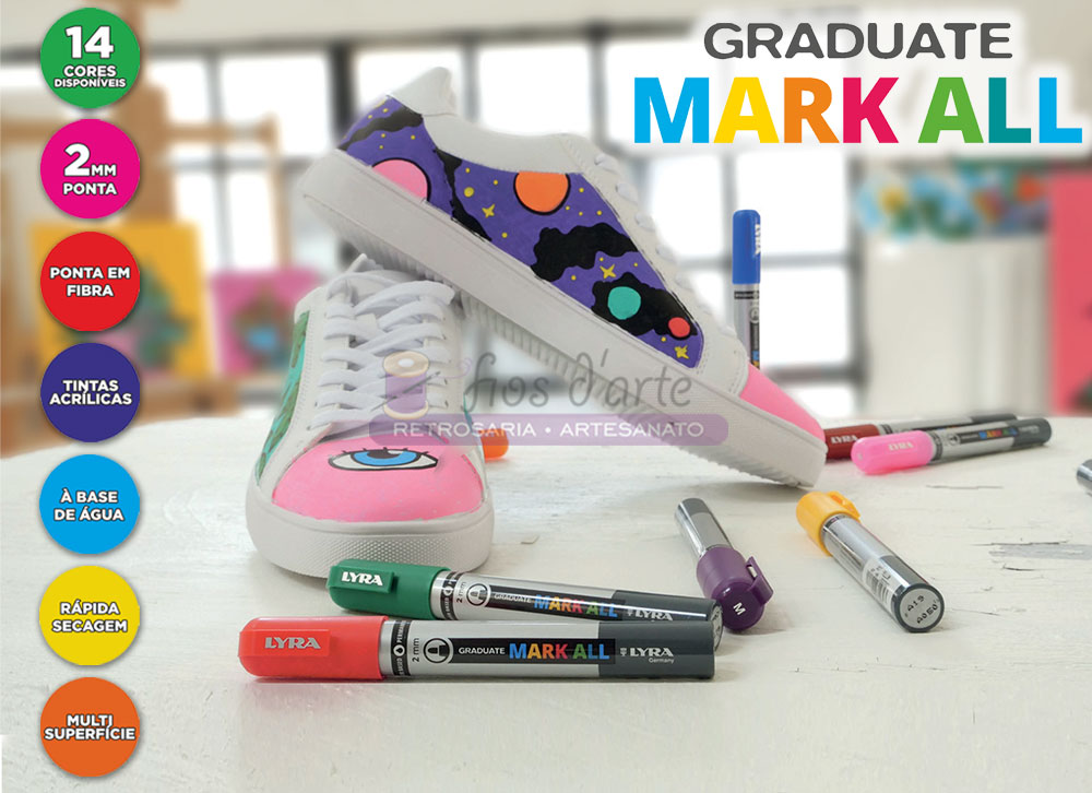 Marcador Graduate Mark All (Lyra) - 2mm Tênis personalizados coloridos com marcadores LYRA sobre mesa clara