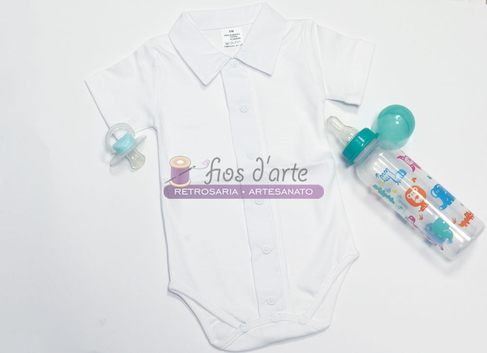 Body Camiseta Manga Curta (9 meses) Body branco para bebé com chupeta e biberão azul e transparente