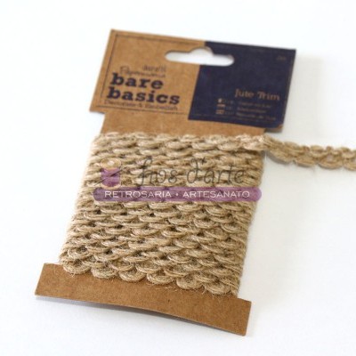 carteira de fio de juta natural com etiqueta azul e castanha