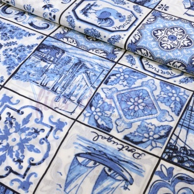 Tecido com padrão de azulejos portugueses em azul e branco
