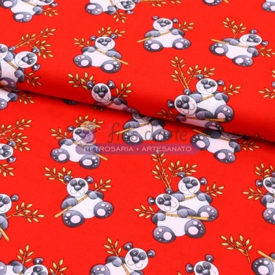 Tecido vermelho com padrão de pandas brancos e ramos verdes