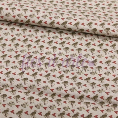 tecido bege com padrão de corações pequenos vermelhos e castanhos