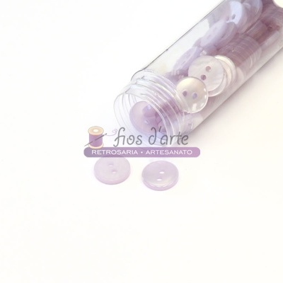 Frascos transparentes com botões lilás claros e selo fios d'arte