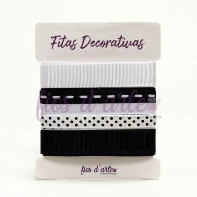 Conjunto de quatro fitas decorativas em cartão branco