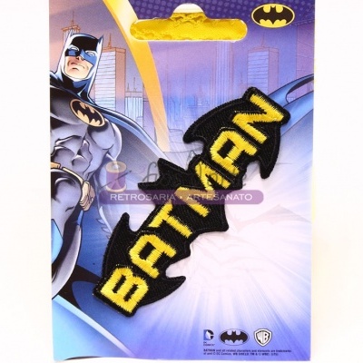 Patch bordado Batman em embalagem com desenho do Batman e logotipo do morcego