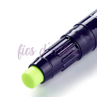 Apagador de quadro branco preto com ponta verde clara