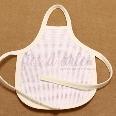 Avental branco pequeno com bordas bege e padrão quadriculado