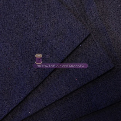 Tecido azul escuro liso com selo roxo de RETROSARIA ARTESANATO