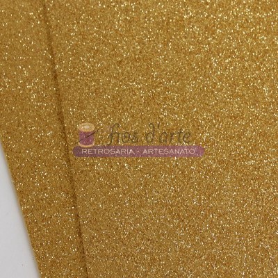 Folhas de cartolina dourada brilhante com texto de logotipo