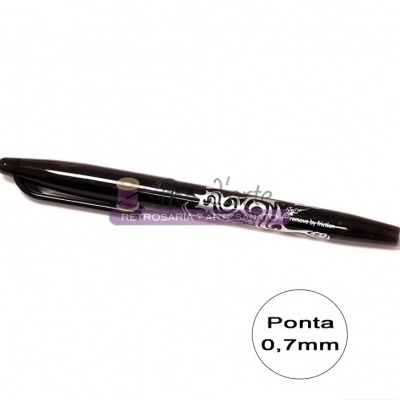 Caneta esferográfica preta com indicação de ponta de 0,7mm