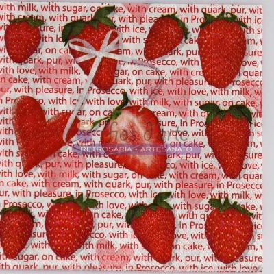 Embalagem branca com dez morangos vermelhos realistas e fita branca amarrada.