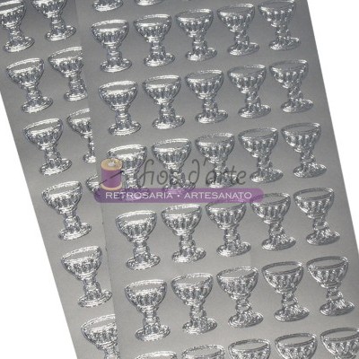 Folha de adesivos prateados em relevo com forma de troféus