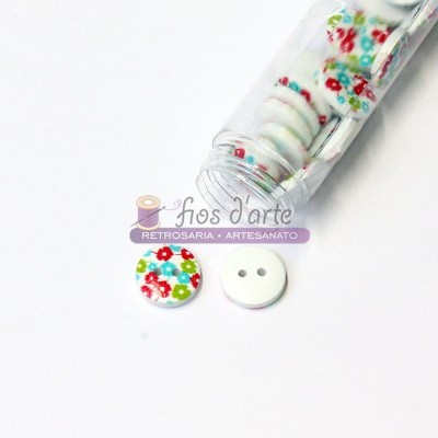 Frascos e botões circulares coloridos e brancos