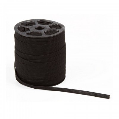 Rolo de fita preta enrolada numa bobina preta