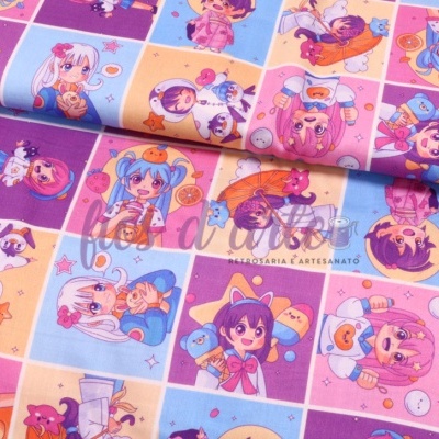 tecido colorido com personagens de desenho animado em padrão quadriculado