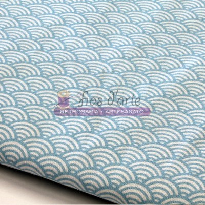 Tecido azul claro com padrão de ondas e etiqueta São José