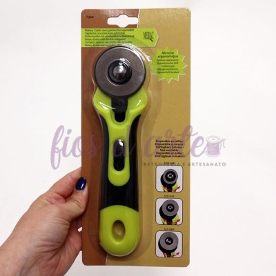 Cortador circular para tecido embalado em cartão