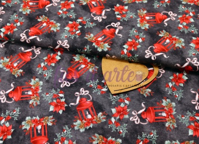 Tecido natalício cinzento escuro com lanterna vermelha e flores vermelhas