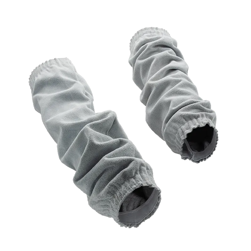 protetores de braço cinzentos em tecido suave