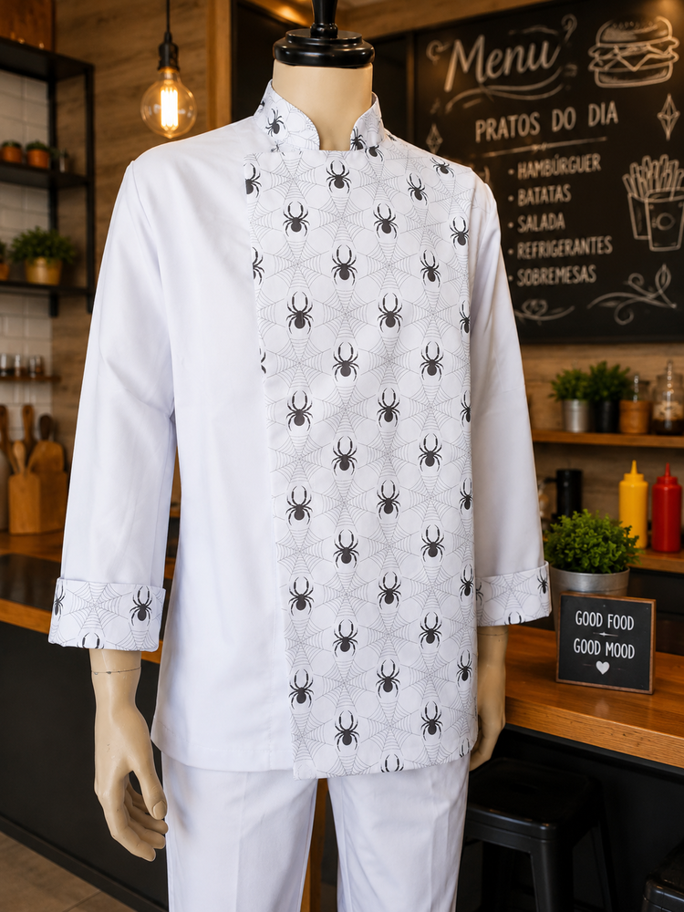 Casaco de cozinha branco com padrão de teias de aranha e aranhas pretas