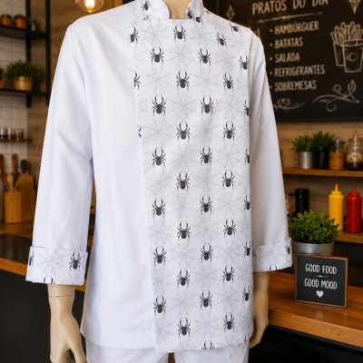 Casaco de cozinha branco com padrão de teias de aranha e aranhas pretas