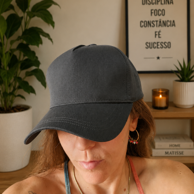 Bon&#x00E9;&#x20;estilo&#x20;militar