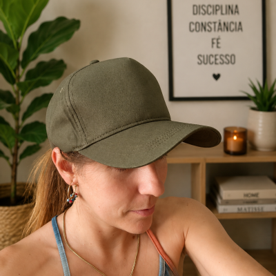 Bon&#x00E9;&#x20;estilo&#x20;militar