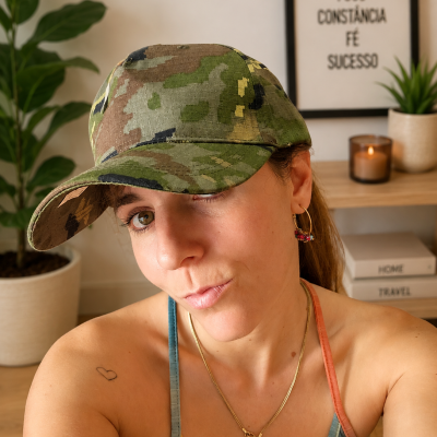 Bon&#x00E9;&#x20;estilo&#x20;militar