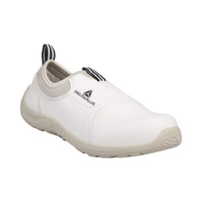 Sapato branco da DELTAPLUS com sola cinzenta clara e detalhes em preto