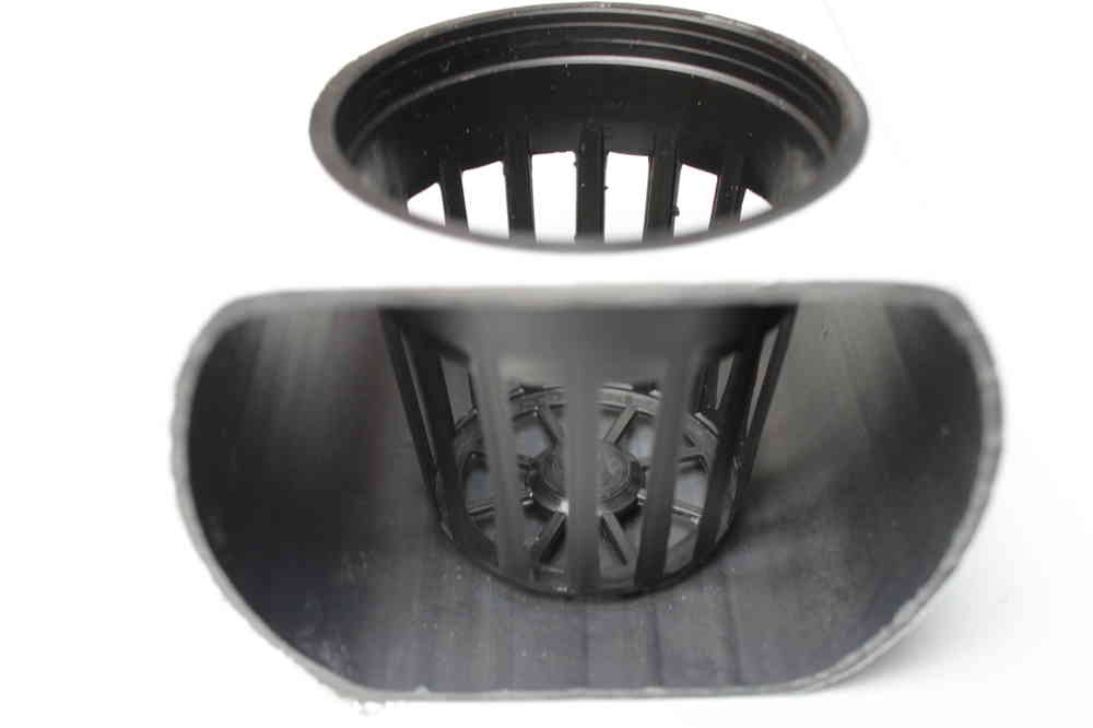 Cesto Rede 5,5 cm Filtro ou cesta de plástico preta dentro de tubo de plástico preto oval