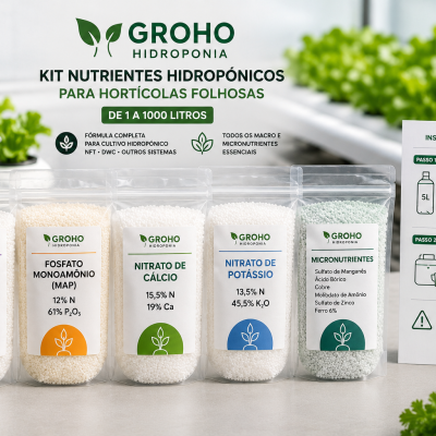 Conjunto de nutrientes hidropónicos GROHO para hortícolas folhosas com cinco embalagens transparentes em frente a folhas verdes
