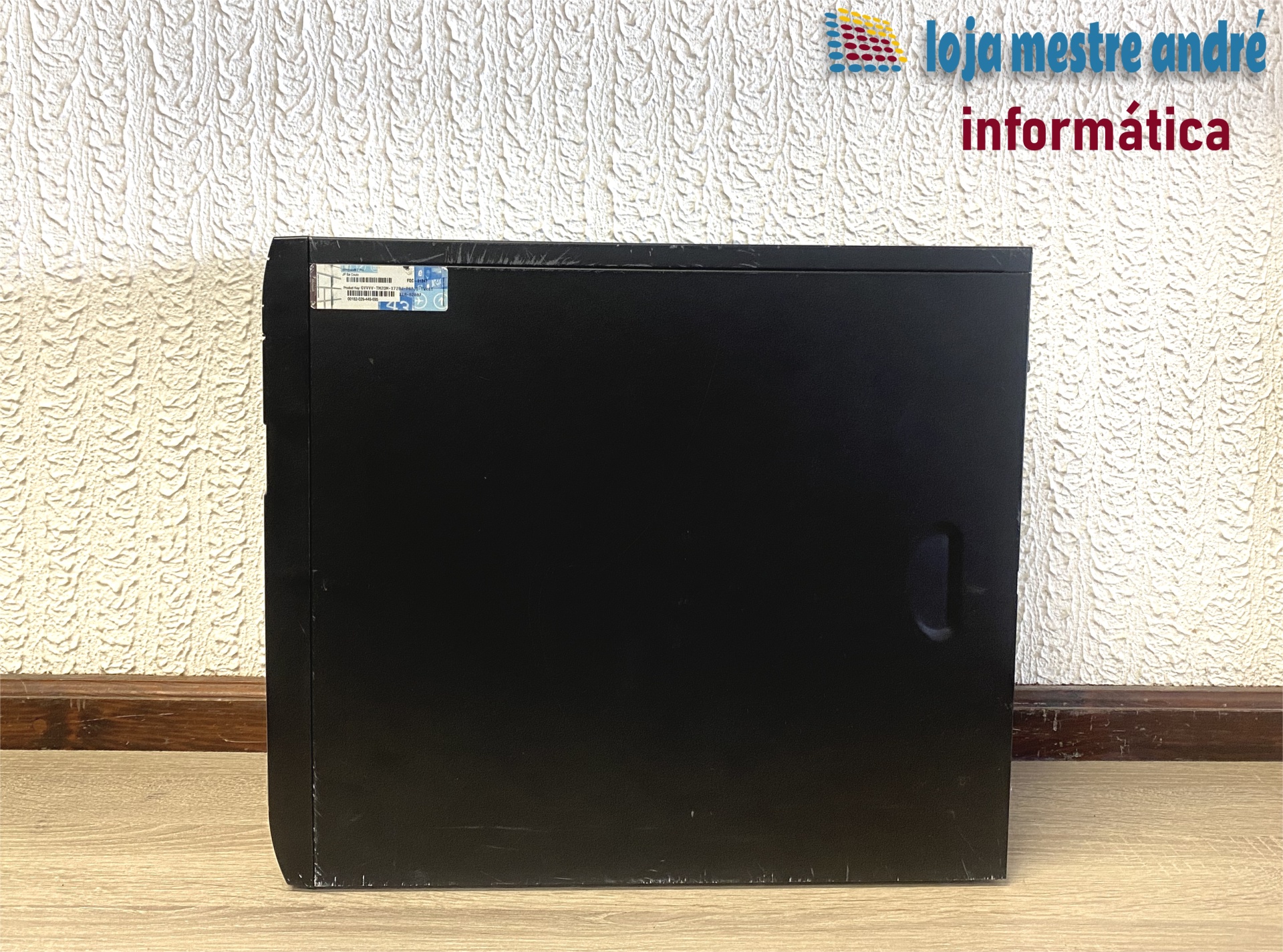 TSUNAMI Caixa de computador desktop preta com fundo branco e logo loja mestre andre informática