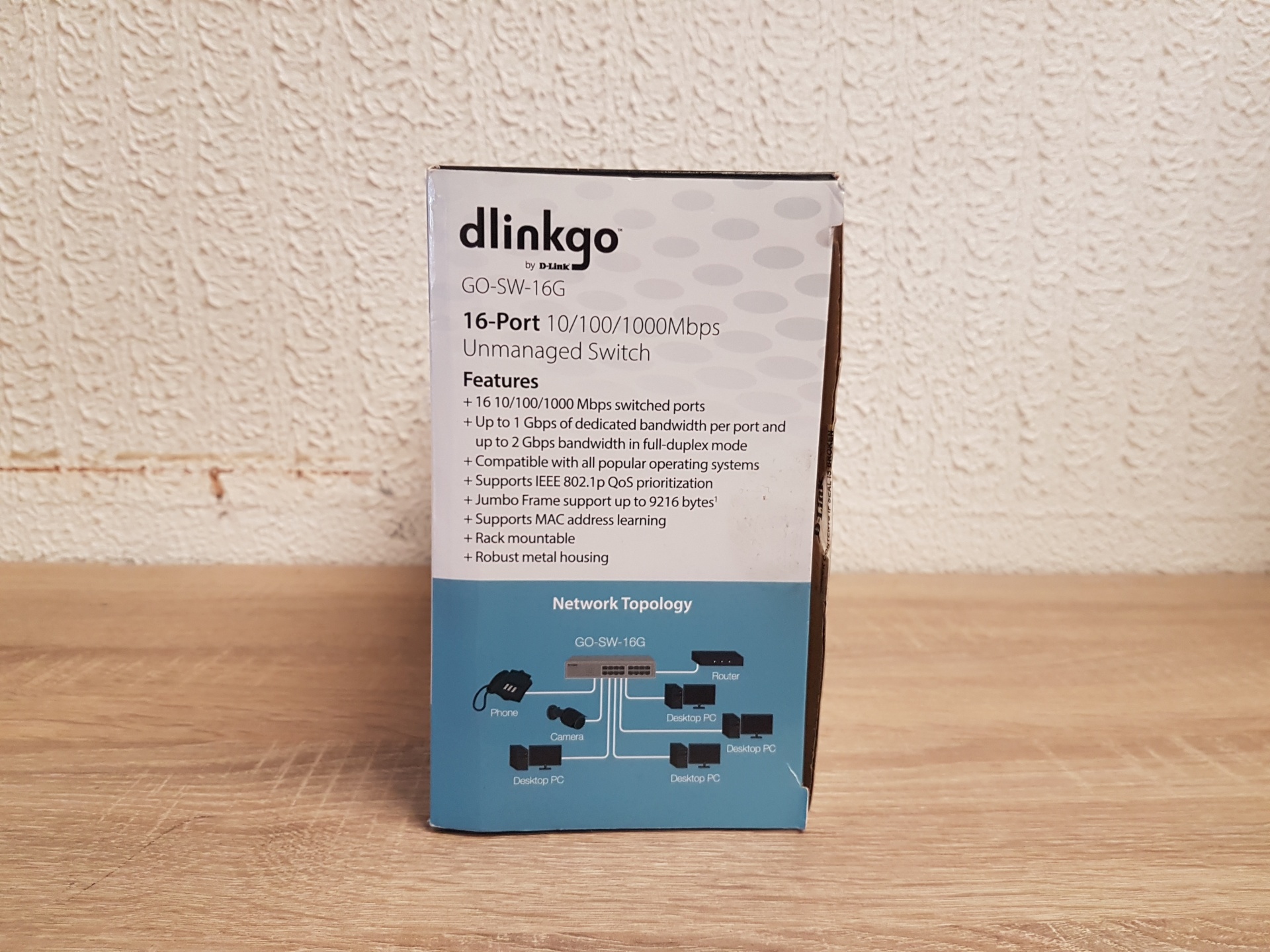 D-LINK GO-SW-16G Embalagem do switch dlinkgo GO-SW-16G com 16 portas