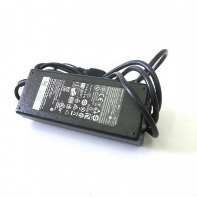 https://www.lojamestreandre.pt/product/carregador-original-dell-90w