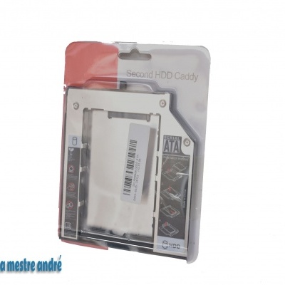 Caddy para segundo disco HDD em embalagem plástica transparente com informações na parte traseira