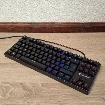 https://www.lojamestreandre.pt/product/teclado-mecanico-gaming-rgb-tempest-k11-ogre