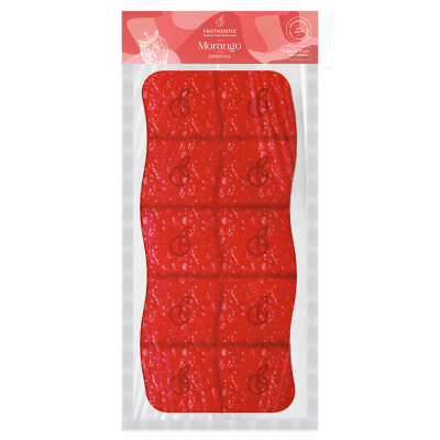 Embalagem de polpa de fruta vermelha em tablete de morango