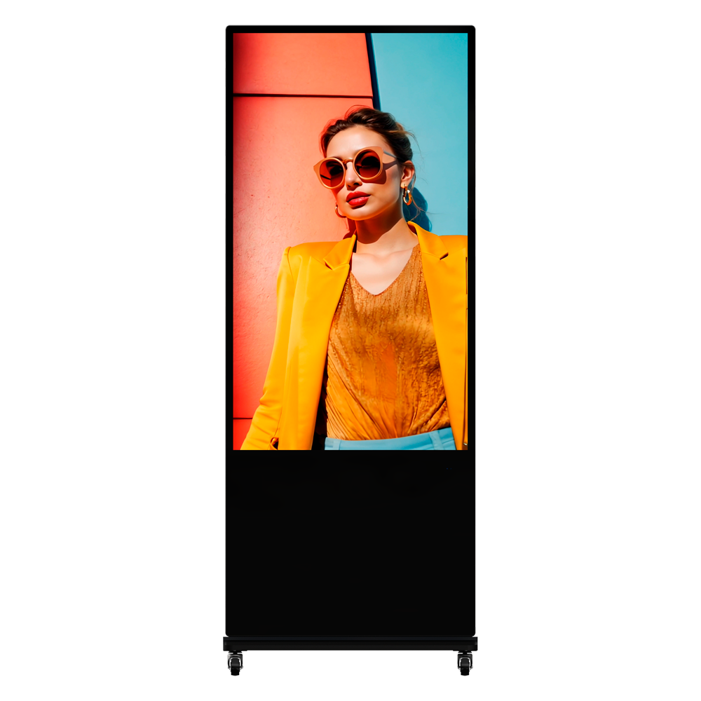 Totem Digital Hikvision 55" 4K Android 13 para Sinalização Interior Ecrã digital com imagem de mulher de casaco amarelo e óculos de sol laranja