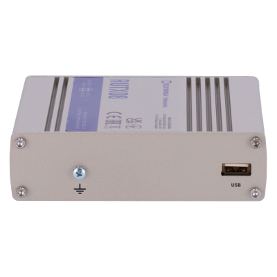 Dispositivo eletrônico retangular branco com porta USB e rótulo azul e branco