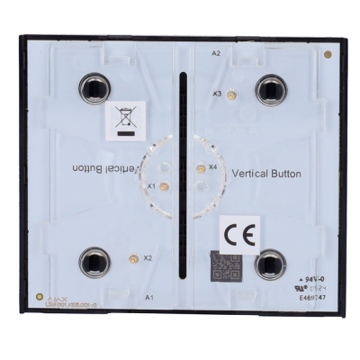 Componente eletrónico branco e preto com texto e símbolos