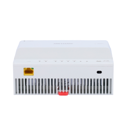 Dispositivo eletrônico branco com porta amarela RJ45 e ventilação inferior