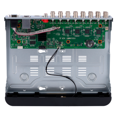 Dispositivo eletrônico com placa de circuito verde e conectores coaxiais