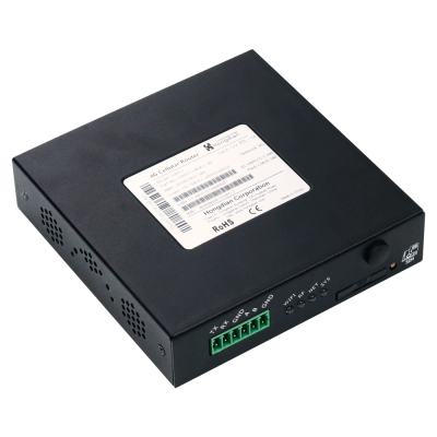 Roteador GSM 4G preto com etiquetas e conectores visíveis