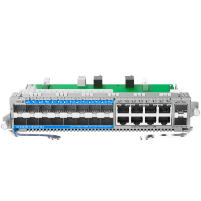 Módulo de rede com 12 portas, 8 RJ45 e 4 fibra ótica, etiquetas azuis, painel metálico prateado