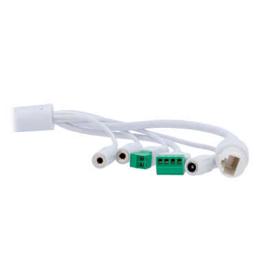 Cabo branco com vários conectores diversos contra fundo branco